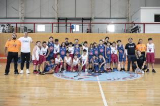 Federico Graña y Mauricio Zunino en el Torneo Jr. NBA en el club Guruyú Waston