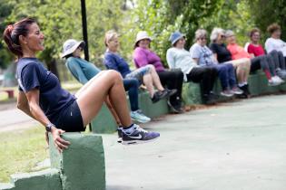 Gimnasia para personas mayores en Cedel Carrasco