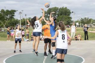 Torneo Jr. NBA en la plaza Alba Roballo Torneo Jr. NBA en la plaza Alba Roballo