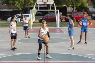 Torneo Jr. NBA en la plaza Alba Roballo