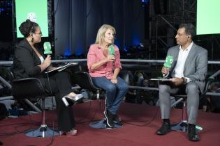 Fiesta inaugural por los 300 años de Montevideo en playa del Cerro