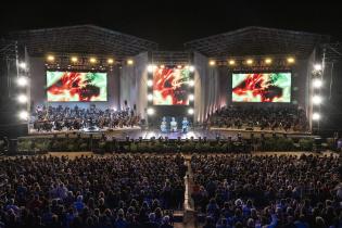 Fiesta inaugural por los 300 años de Montevideo en playa del Cerro