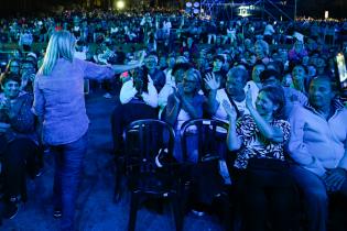 Fiesta inaugural por los 300 años de Montevideo en playa del Cerro