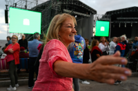 Intendenta de Montevideo Carolina Cosse en la fiesta inaugural por los 300 años de Montevideo en playa del Cerro