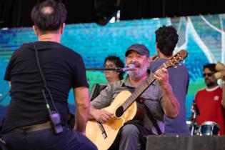 Prueba de sonido de Larbanois & Carrero y Numa Moraes en el Escenario del Gaucho