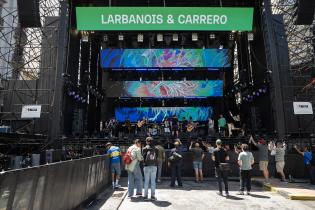 Prueba de sonido de Larbanois & Carrero y Numa Moraes en el Escenario del Gaucho