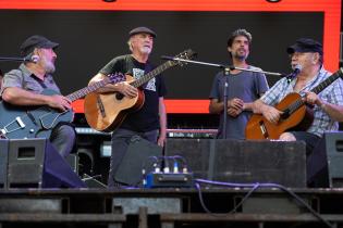 Prueba de sonido de Larbanois & Carrero y Numa Moraes en el Escenario del Gaucho