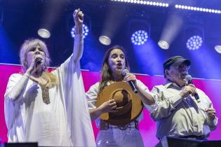 Festejos en el escenario de el Gaucho por los 300 años de Montevideo