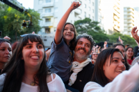 Festejos en el escenario de Av. Libertador por los 300 años de Montevideo