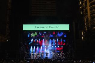 Festejos en el escenario de el Gaucho por los 300 años de Montevideo Festejos en el escenario de el Gaucho por los 300 años de Montevideo