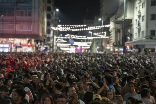 Festejos en el escenario de el Gaucho por los 300 años de Montevideo