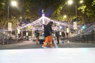 Pintada de Av. 18 de Julio por Desfile de Carnaval 2024