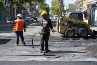 Trabajos en calle Isla de Flores por Desfile de Llamadas 2024