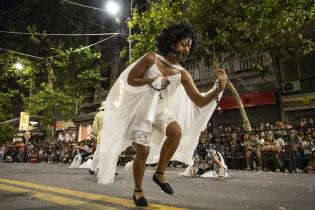  Imperio preto e branco en el Desfile de Escuelas de Samba