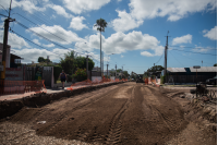 Avance de obras en calle Cochabamba entre camino Maldonado y Chayos 