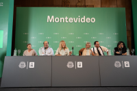 Carolina Cosse y María Inés Obaldía participan de la firma de documento de compra para el nuevo edificio de EMAD