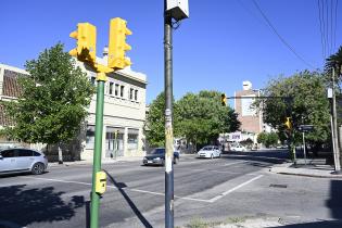 Semáforos en Av. Agraciada y Nasazzi