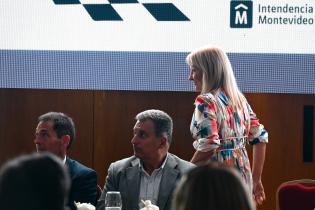 Carolina Cosse participa del lanzamiento de la vigésima edición del Gran Premio del Uruguay «19 Capitales Histórico» Carolina Cosse participa del lanzamiento de la vigésima edición del Gran Premio del Uruguay «19 Capitales Histórico» ,30 de enero de 2024