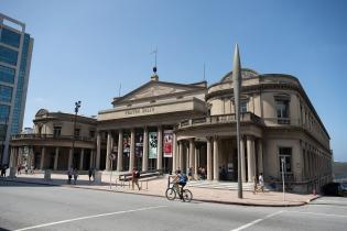 Teatro Solís   ,27 de febrero de 2024 
Palabras claves: 2024