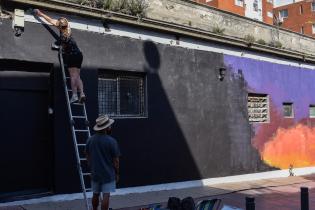 Intervención artística en mural del Espacio Gunnar Intervención artística en mural del Espacio Gunnar