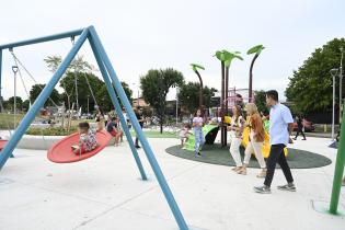 Inauguración de plaza Recreo en el entorno del Espacio Modelo