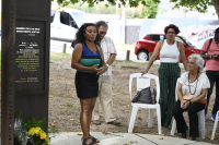 Visita de delegación de gobierno de Angola al Caserío de los Negros