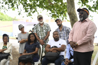 Visita de delegación de gobierno de Angola al Caserío de los Negros