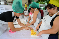 Taller de Cocina Uruguay en Apex Cerro por el programa Verano Ceibal