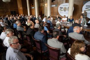 Presentación de fideicomiso buses eléctricos