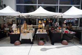 Feria de Economía Social y Solidaria en Peatonal Sarandí Feria de Economía Social y Solidaria en Peatonal Sarandí