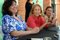 Intendenta de Montevideo Carolina Cosse en la inauguración de cursos de ingles en CEDEL Casavalle