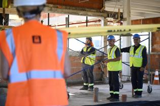 Recorria de la Intendenta de Montevideo por obras del Laboratorio de Bromatología