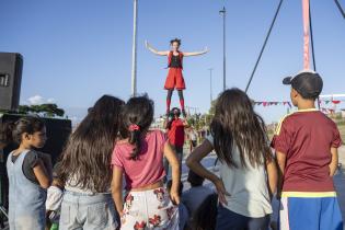 Intervención artística dirigida a infancias y adolescencias en Balcón del Cerro Intervención artística dirigida a infancias y adolescencias en Balcón del Cerro