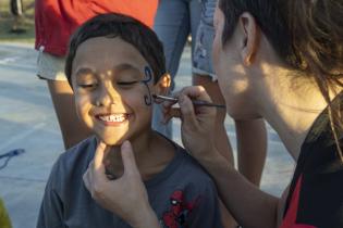 Intervención artística dirigida a infancias y adolescencias en Balcón del Cerro Intervención artística dirigida a infancias y adolescencias en Balcón del Cerro