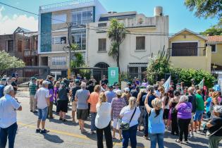 Colocación de placa en homenaje a Juana de Ibarbourou