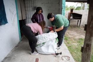 Entrega de kits Tu ayuda es útil Entrega de kits Tu ayuda es útil