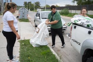 Entrega de kits Tu ayuda es útil