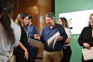 Entrega del Sello Montevideo Más Verde y Fondo Destino Turístico Inteligente Entrega del Sello Montevideo Más Verde y Fondo Destino Turístico Inteligente