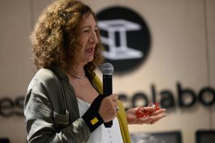 Ana Falú junto a Natalia Czytajlo, dictan taller sobre : Desafíos y herramientas para políticas públicas territoriales con inclusión de género