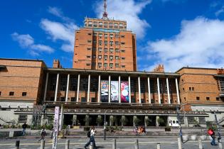 Fachada de la intendencia por los 300 años de Montevideo Fachada de la intendencia por los 300 años de Montevideo