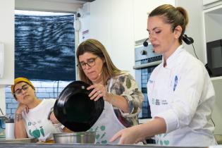 Cocina Uruguay en la Semana Criolla 2024 Cocina Uruguay en la Semana Criolla 2024