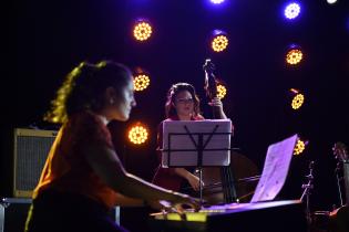 Las Señoras Orquesta en el escenario Amalia de la Vega, Semana Criolla 2024 Las Señoras Orquesta en el escenario Amalia de la Vega, Semana Criolla 2024