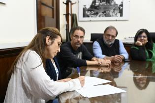 Firma de convenio de presupuestación de la Banda Sinfónica de Montevideo