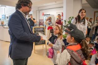 Visita de escolares al mirador panorámico en el marco del proyecto Detectives Visita de escolares al mirador panorámico en el marco del proyecto Detectives
