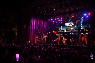 Alan Sutton y Las Criaturitas de la Ansiedad en el Cosquin Rock Uruguay 2024