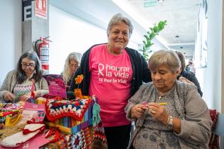 Feria del Municipio B en Espacio Colabora previo al desarrollo del Cabildo