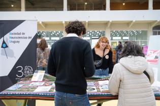 Feria interactiva de neurociencia en el Espacio Modelo Feria interactiva de neurociencia en el Espacio Modelo