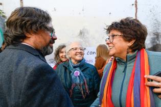   Firma de comodatos de finca recuperada a entregar al Colectivo Mujeres con Historias 