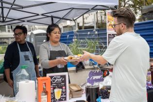 FERIA INTERCULTURAS EN EL ESPACIO COLABORA