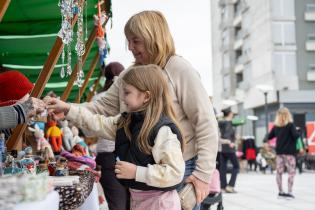 FERIA INTERCULTURAS EN EL ESPACIO COLABORA